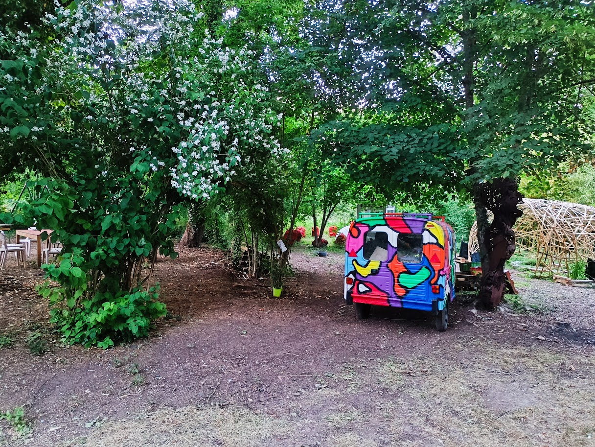 Jardin surréaliste